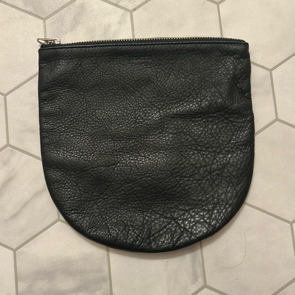 Baggu Leather U Zipper Pouch
